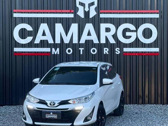 TOYOTA YARIS 1.3 16V FLEX XL LIVE MULTIDRIVE
